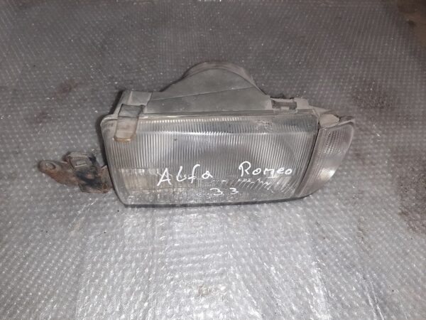 Scheinwerfer rechts - Alfa Romeo 33 – Bild 2