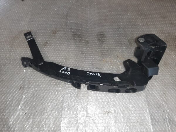 Scheinwerferhalter - Audi A3 8P - Neuteil !!