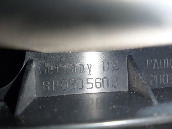 Scheinwerferhalter - Audi A3 8P - Neuteil !! – Bild 3