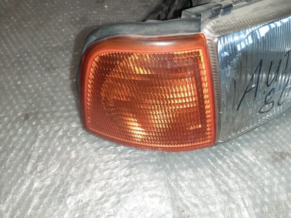 Scheinwerfer rechts - Audi 80 B3 – Bild 2