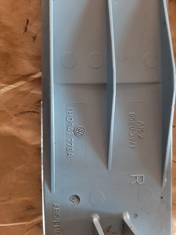 Nebelscheinwerferattrappen - VW Golf III – Bild 3