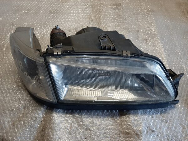 Scheinwerfer rechts mit Blinker - Peugeot 306