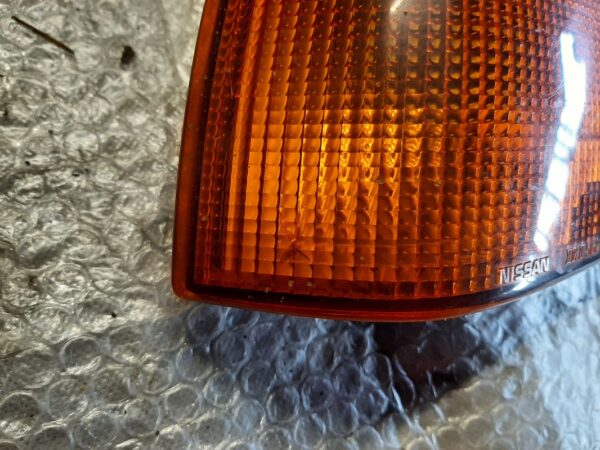 Blinker links - Nissan Sunny N13 – Bild 3