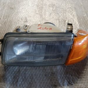 Scheinwerfer links - Opel Astra F