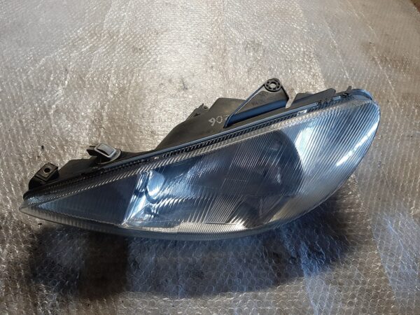 Scheinwerfer links - H4 - Peugeot 206