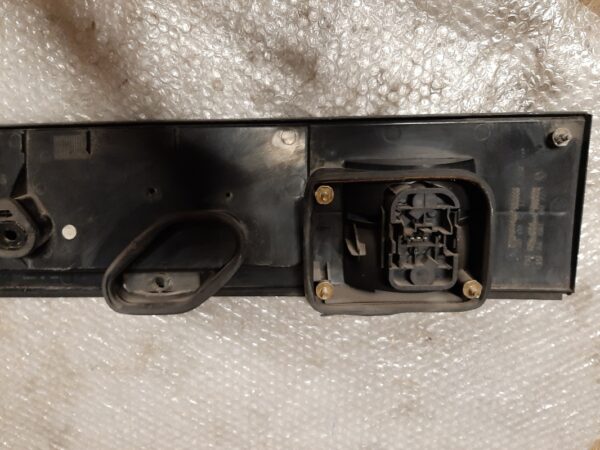 Heckleuchtenblende - Renault R21 – Bild 5