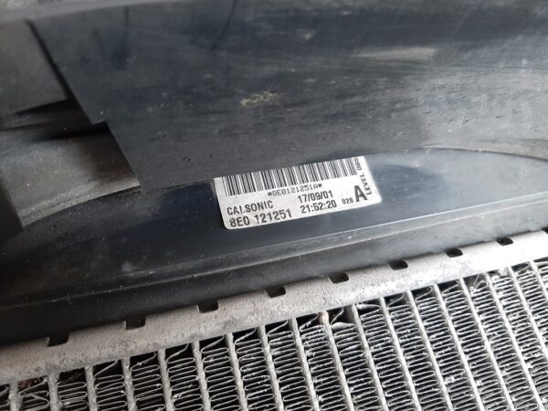 Frontkasten komplett- Audi A4 B6, 2,5TDI V6 Quattro – Bild 8
