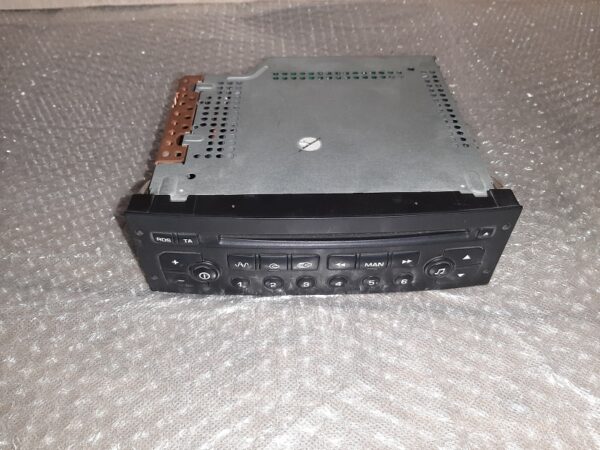 Radio- Peugeot 307