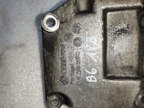 Motorhalter- Motorlager- Aggregatehalter - Audi A4 B6 – Bild 5