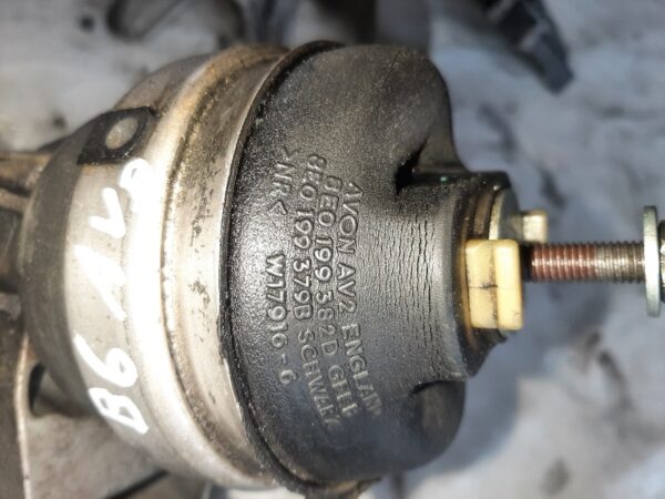Motorhalter- Motorlager- Aggregatehalter - Audi A4 B6 – Bild 9