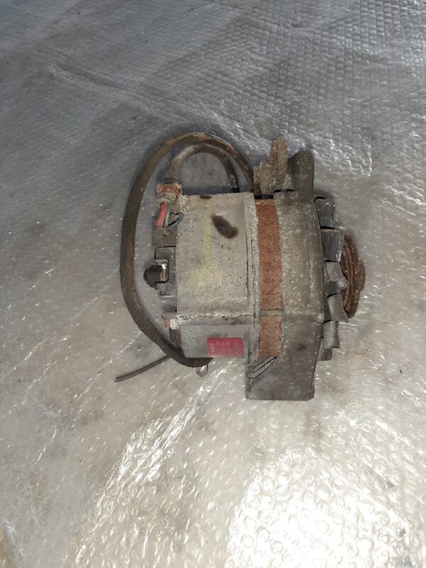 Lichtmaschine - VW Golf II - 0120489382 – Bild 2