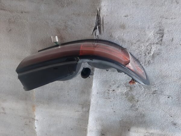 Heckleuchte links - Camry – Bild 2