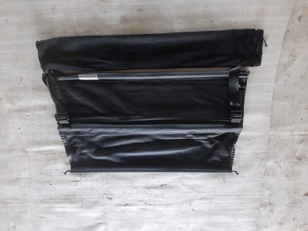 Trennnetz - 8R0 861 691A -Audi Q5 – Bild 2
