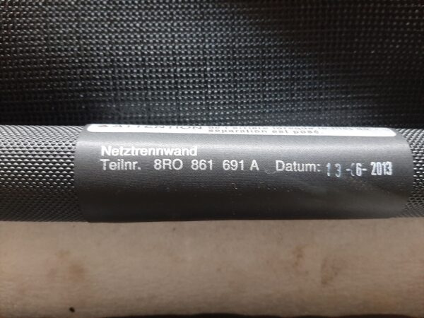 Trennnetz - 8R0 861 691A -Audi Q5 – Bild 4