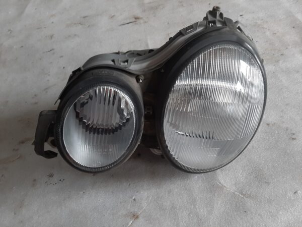 Scheinwerfer links - 1D9 007 095-01 - Mercedes W210