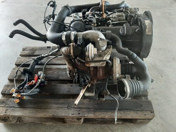 Motor 1Z - Audi A4 B5 1.9 TDI 90PS – Bild 3