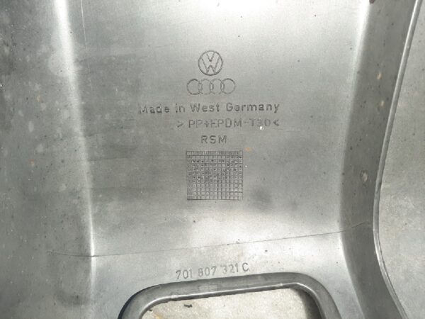 Stoßstangeneckteil links hinten - VW T4 – Bild 6