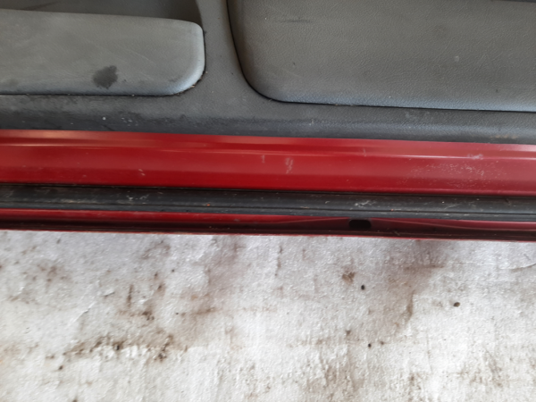 Tür rechts vorne - Mitsubishi Lancer 4 1988-1996 – Bild 9