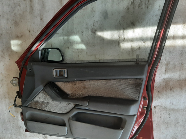 Tür rechts vorne - Mitsubishi Lancer 4 1988-1996 – Bild 11