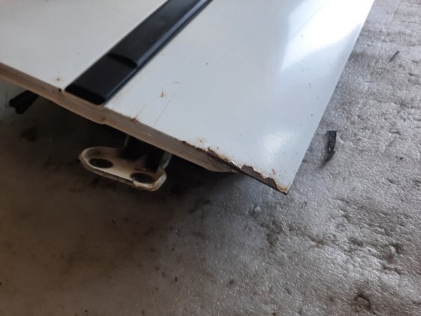 Tür links hinten - Nissan Sunny N14 1990-1995 Schrägheck – Bild 3