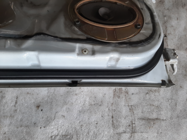 Tür links vorne - Nissan Sunny N14 – Bild 8