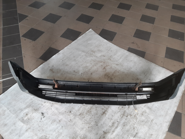 Stoßstange vorne - VW Passat 32b/B2 1985-1988 – Bild 6