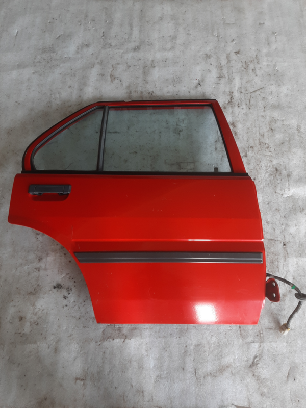 Tür rechts hinten - Nissan Sunny N13