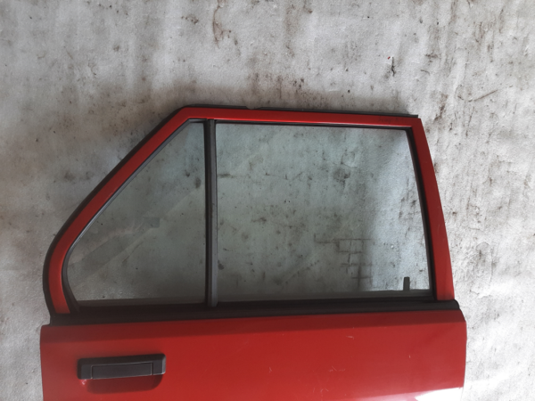Tür rechts hinten - Nissan Sunny N13 – Bild 5