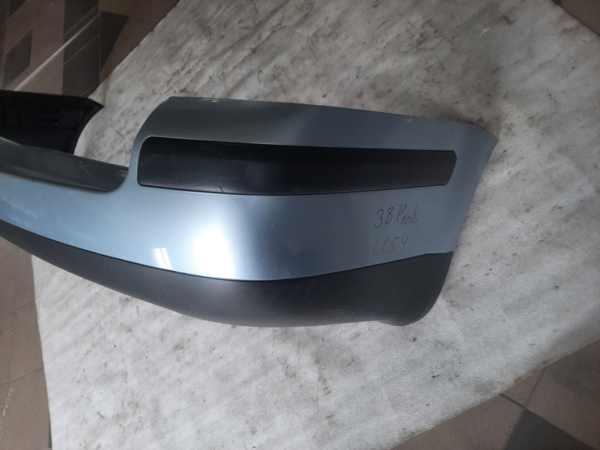 Stoßstange hinten - VW Passat 3B Kombi – Bild 6