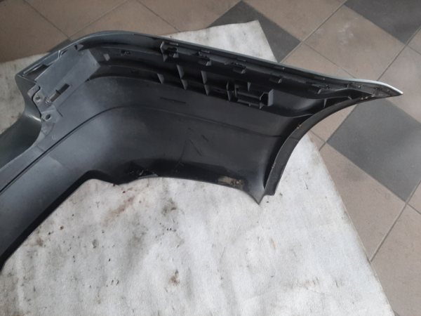 Stoßstange hinten - VW Passat 3B Kombi – Bild 4