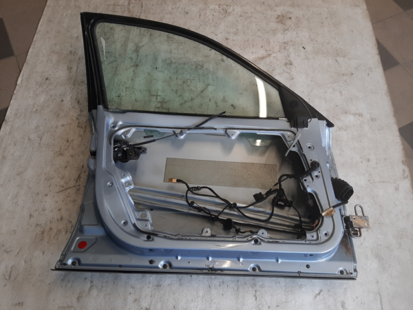 Tür links vorne - VW Passat 3B/3BG – Bild 4