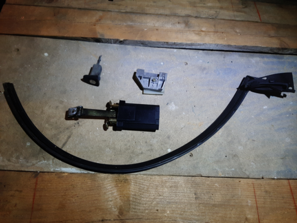 diverse Teile für Mercedes Benz SLK R170 – Bild 37