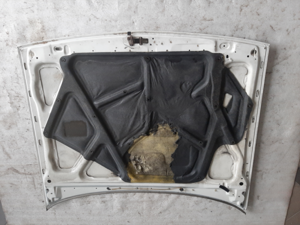 Motorhaube - Mitsubishi Golant E10 1983-1988 – Bild 5