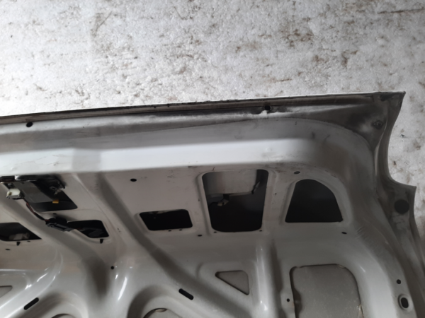 Heckklappe/Kofferraumdeckel - Nissan Sunny N14 1990-1995 – Bild 6