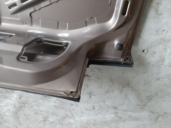 Heckklappe - VW Jetta II – Bild 5