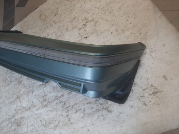 Stoßstange hinten - Nissan Sunny N13 – Bild 3