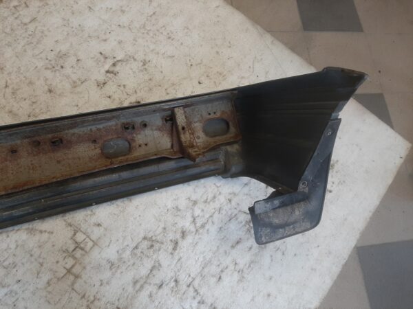 Stoßstange hinten - Nissan Sunny N13 – Bild 4