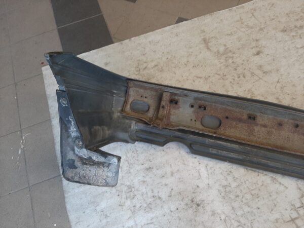 Stoßstange hinten - Nissan Sunny N13 – Bild 5