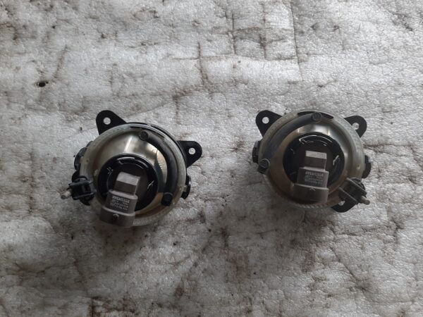 Nebelscheinwerfer links und rechts - Skoda, VW, – Bild 2