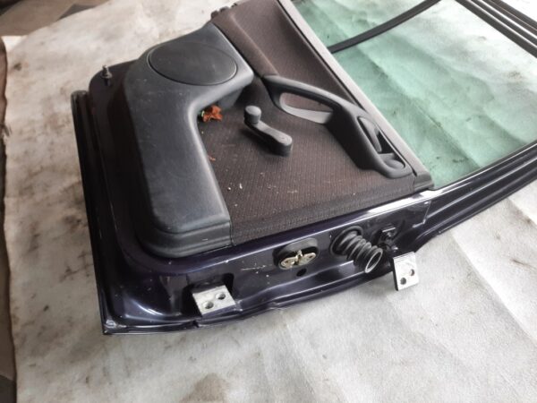Tür links hinten - VW Golf III – Bild 8