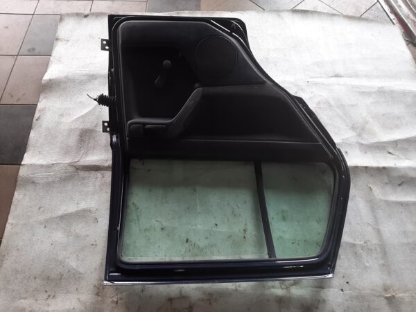 Tür links hinten - VW Golf III – Bild 9