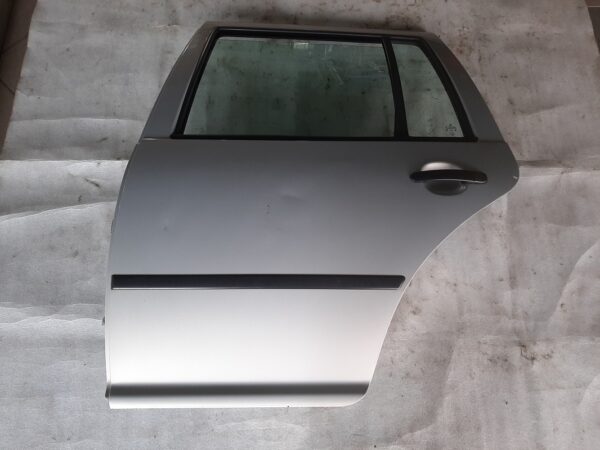 Tür links hinten - VW Golf IV Kombi