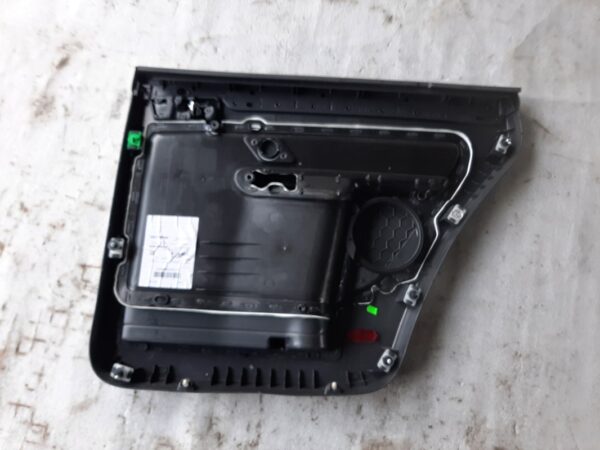 Türverkleidung li. hi. - VW Touran 1T – Bild 3