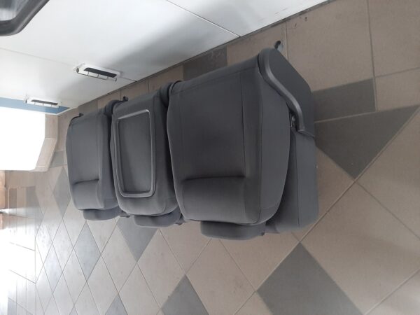 Sitze hinten - VW Touran 1T 5-Sitzer – Bild 5