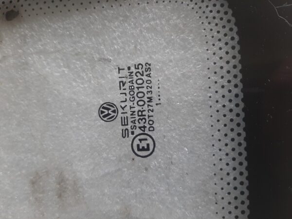 Seitenscheibe re. hi. - VW T4 – Bild 2