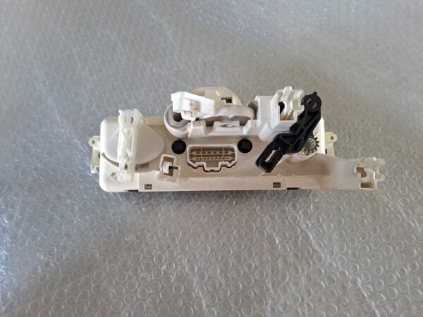 Klimabedienteil - Renault Scenic 2 – Bild 3