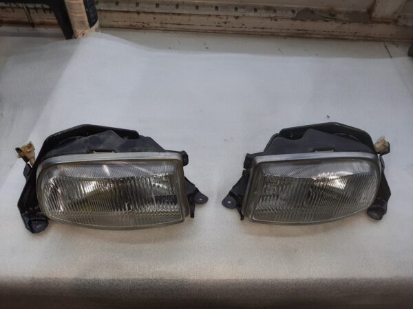 Nebelscheinwerfer incl. Halter - Toyota Celica T18 4WD Turbo