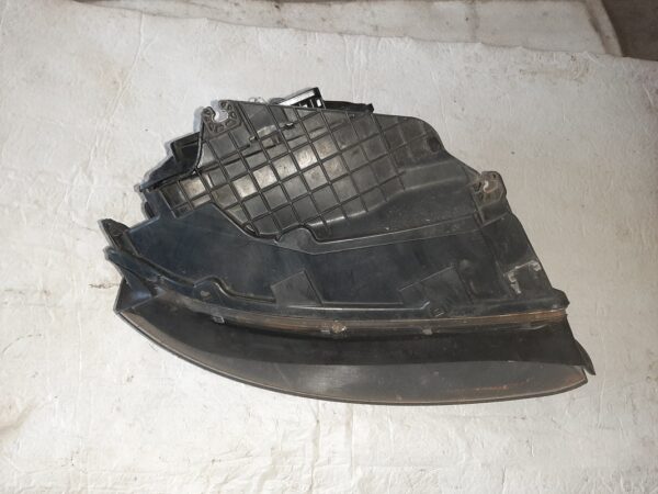 Xenonscheinwerfer li. vo. - Audi A4 B6 – Bild 2