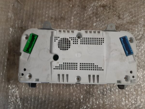 Tachoeinheit/Kombiinstrument - VW Polo 6N2 – Bild 3
