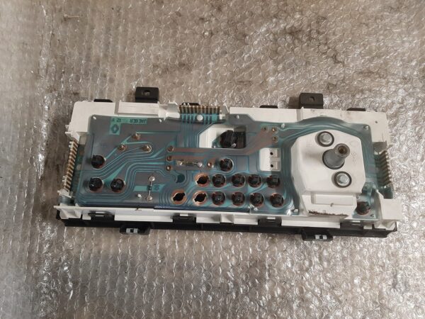 Tachoeinheit/Kombiinstrument - Renault Clio 1 – Bild 2